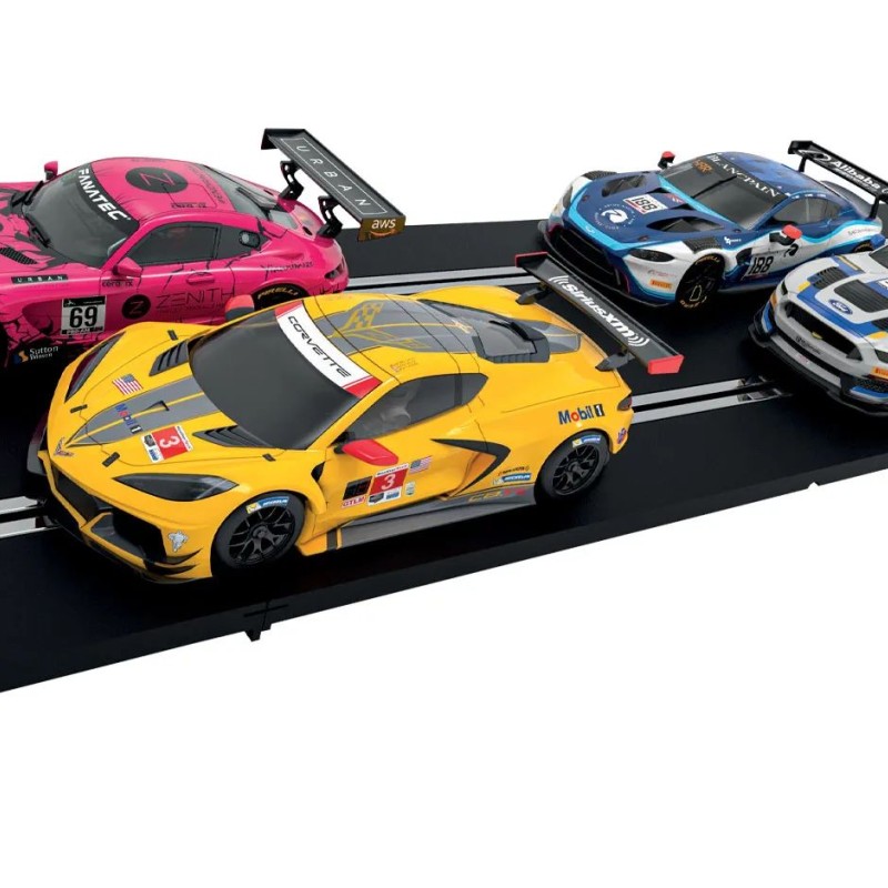 Scalextric C1436SF Pro Platinum GT Arc Pro Digital 4 Cars Slot Car Set 1:32