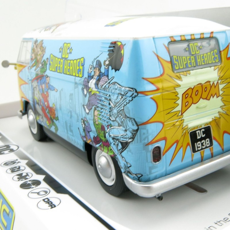 Scalextric C3933 VW Volkswagen Panel Van T1B - DC Comics Heros 1:32 Scale