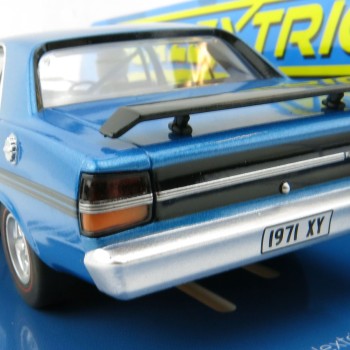 Scalextric C4171 Ford XY Falcon GTHO Phase Phase III Electric Blue 1:32 Scale 