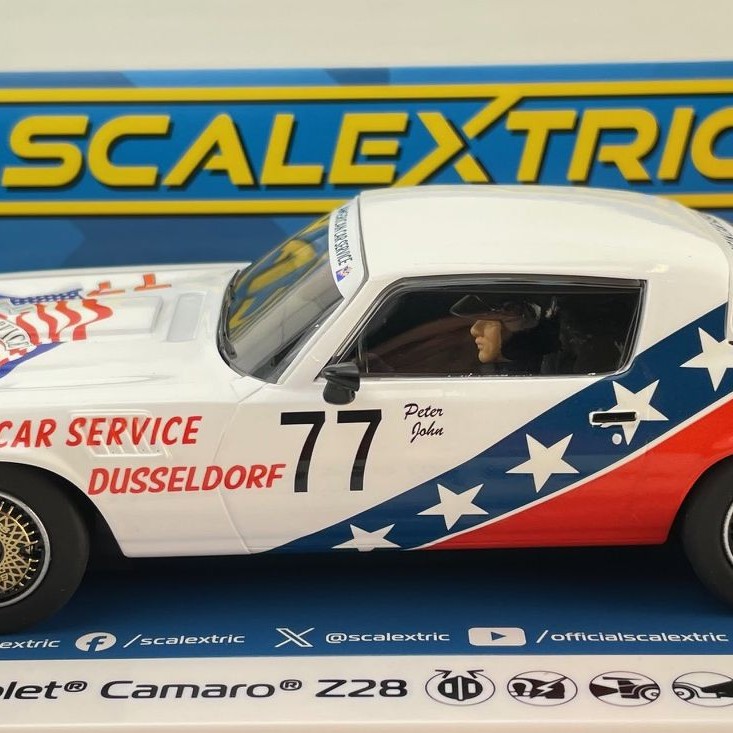 Scalextric C4300 Chevrolet Camaro Z28 No 77 Peter John DTM 1982 Slot Car 1:32 Scale