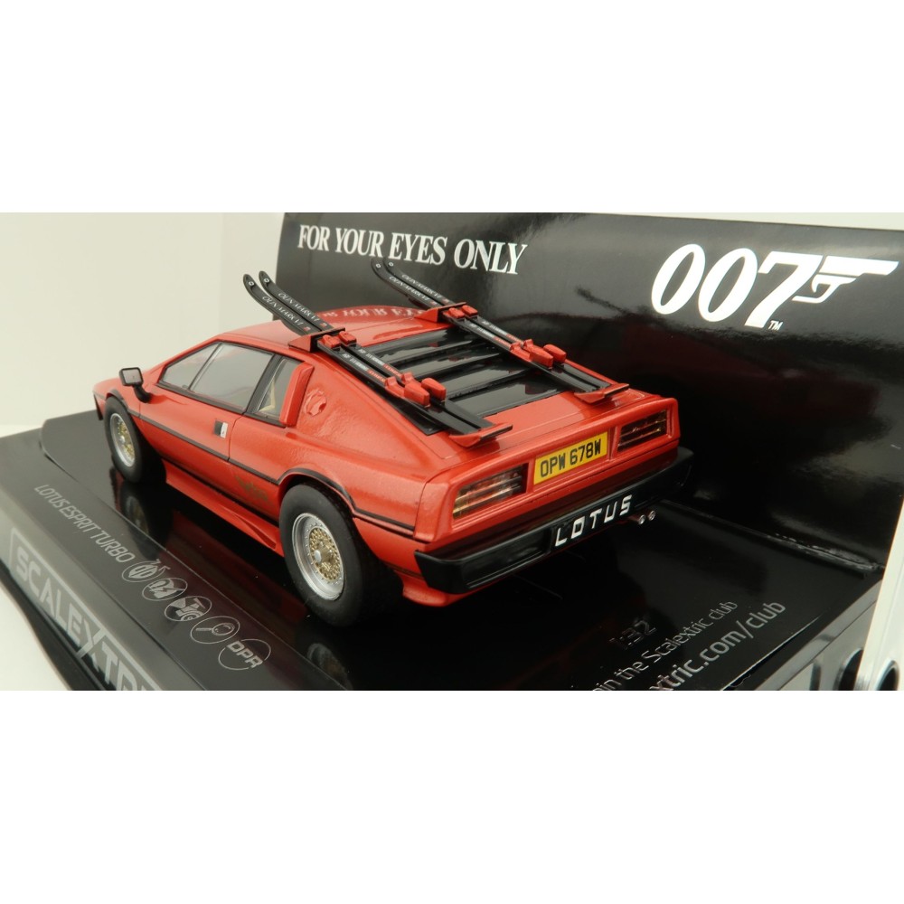 Scalextric C4301 James Bond Lotus Esprit Turbo For Your Eyes Only Slot Car 1:32 Scale