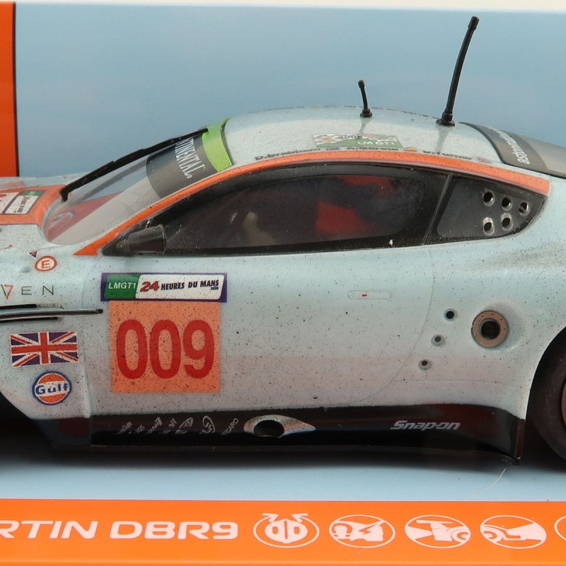 Scalextric C4316 Aston Martin DBR9 - Gulf Edition - ROFGO Dirty Girl Slot Car 1:32 Scale