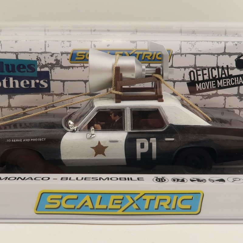 Scalextric C4322 Blues Brothers Dodge Monaco - Bluesmobile Slot Car 1:32 Scale