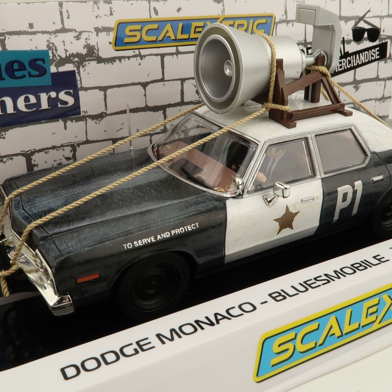 Scalextric C4322 Blues Brothers Dodge Monaco - Bluesmobile Slot Car 1:32 Scale