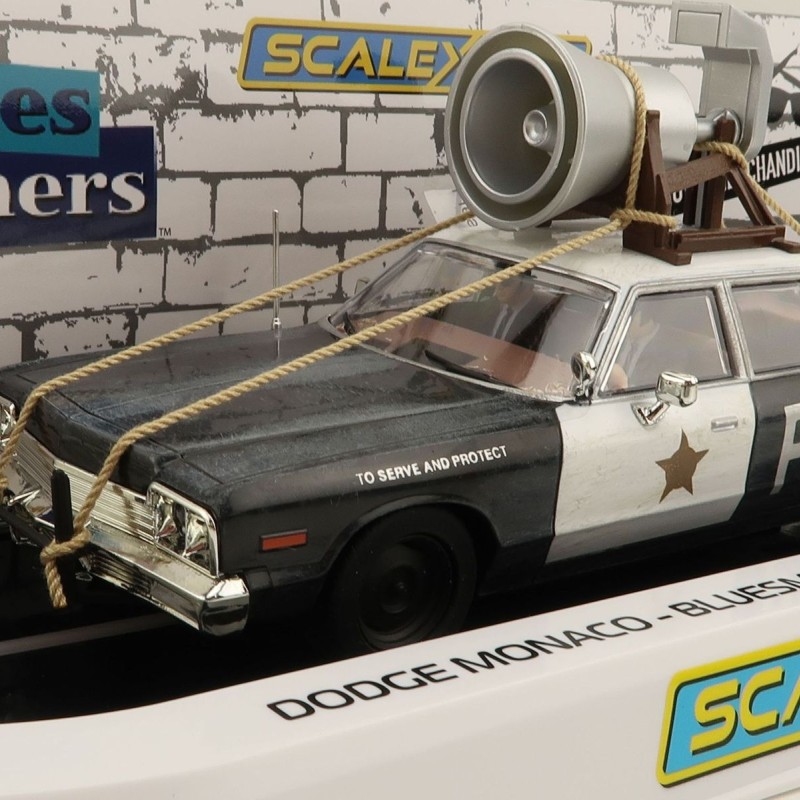 Scalextric C4322 Blues Brothers Dodge Monaco - Bluesmobile Slot Car 1:32 Scale