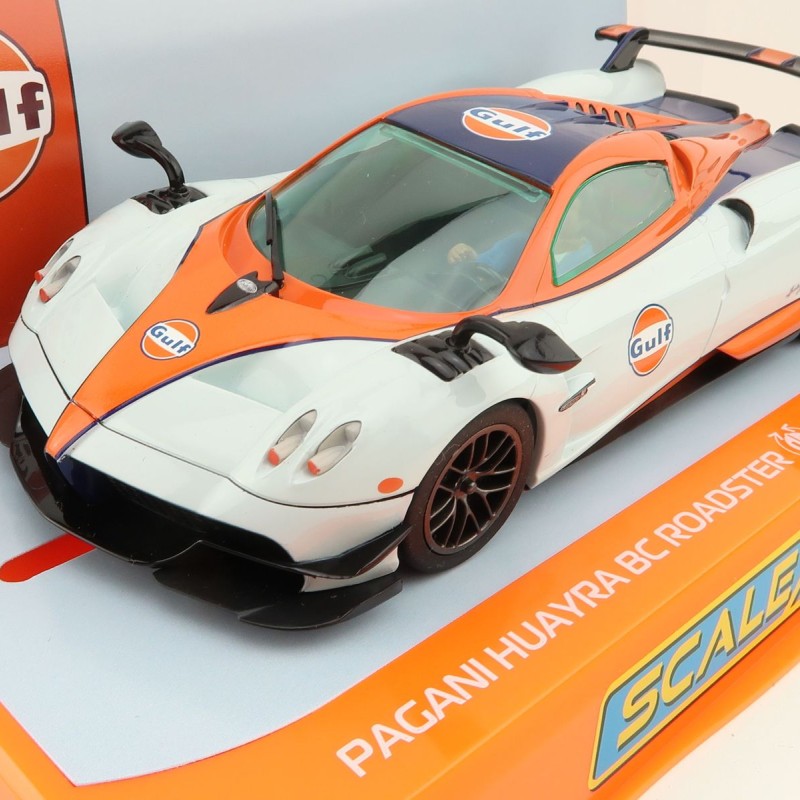 Scalextric C4335 Pagani Huayra BC Roadster - Gulf Edition Slot Car 1:32 Scale