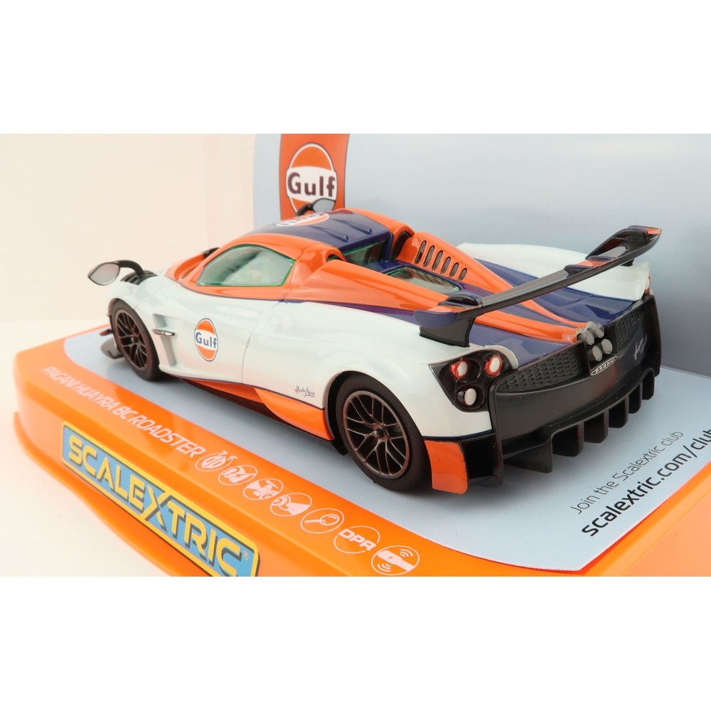 Scalextric C4335 Pagani Huayra BC Roadster - Gulf Edition Slot Car 1:32 Scale