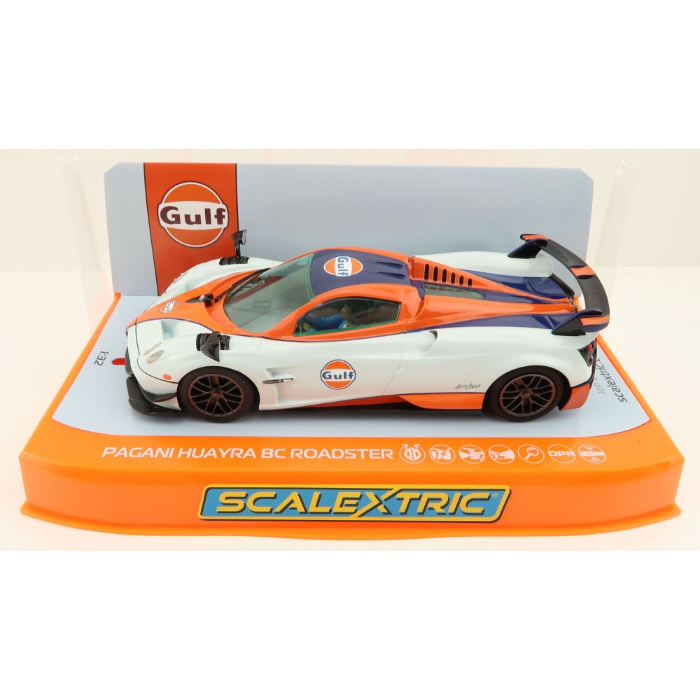 Scalextric C4335 Pagani Huayra BC Roadster - Gulf Edition Slot Car 1:32 Scale