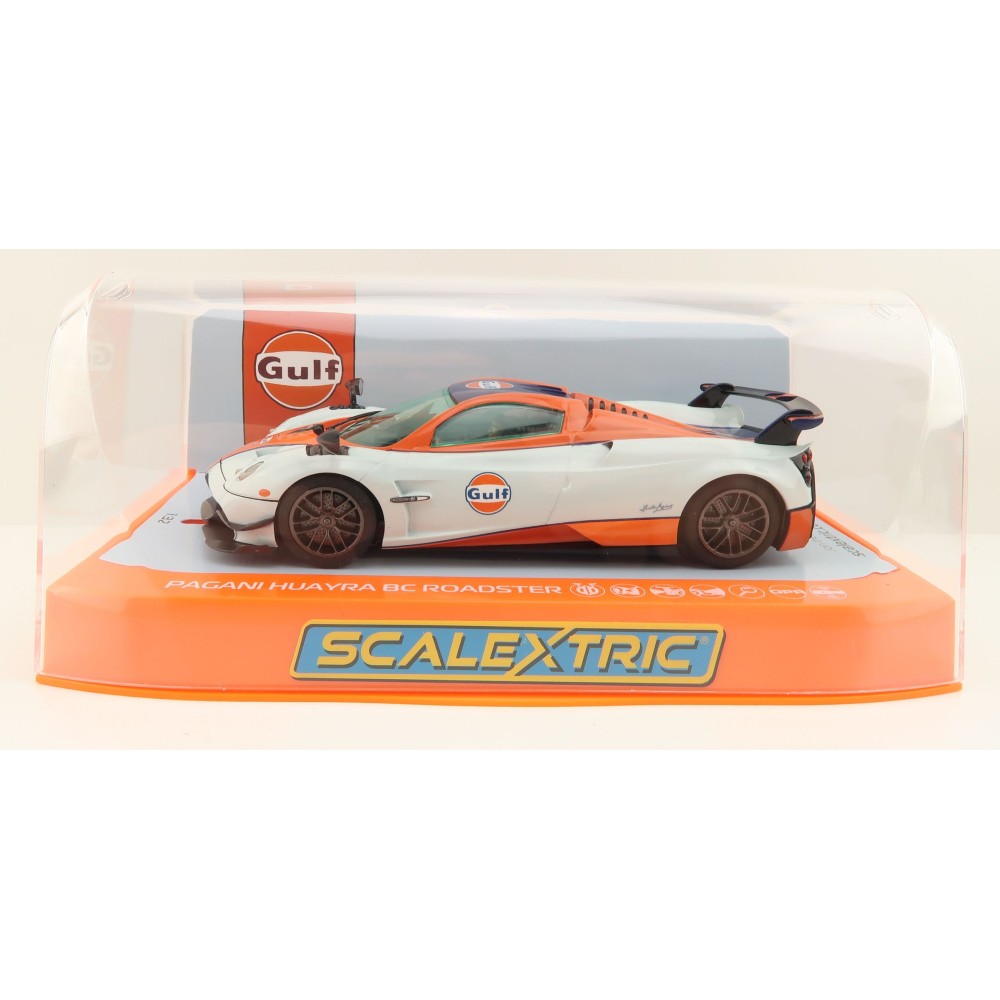 Scalextric C4335 Pagani Huayra BC Roadster - Gulf Edition Slot Car 1:32 Scale