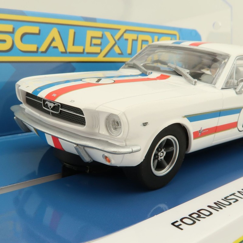 Scalextric C4364 1965 Ford Mustang - Ian Geoghegan No 1 Slot Car 1:32 Scale