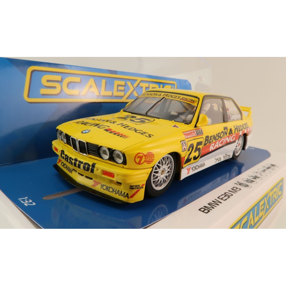 Scalextric C4401 BMW E30 M3 Bathurst 1000 1992 Longhurst and Cecotto Australian Only Slot Car 1:32 Scale