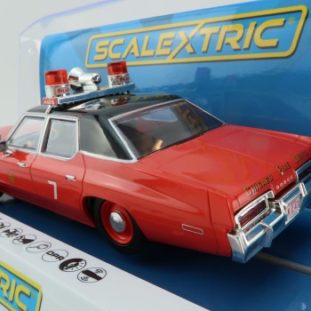 Scalextric C4408 Dodge Monaco Chicago Fire Department Slot Car 1:32 Scale