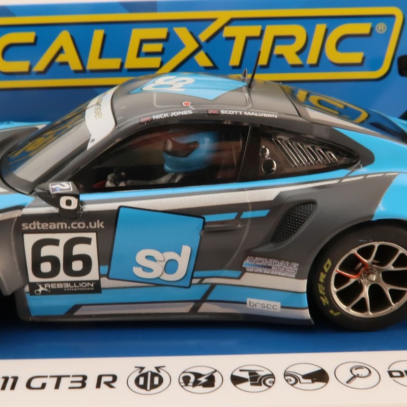Scalextric C4415 Porsche 911 GT3 R Team Parker Racing British GT 2022 Slot Car 1:32 Scale