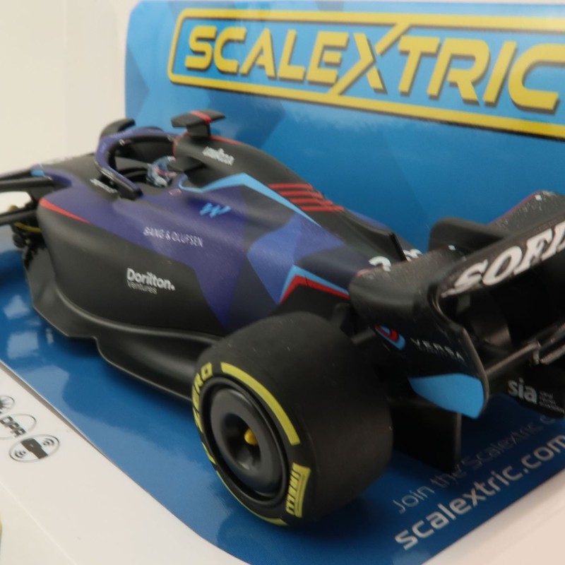 Scalextric C4425 Williams FW44 Alexander Albon 2022 F1 Slot Car 1:32 Scale