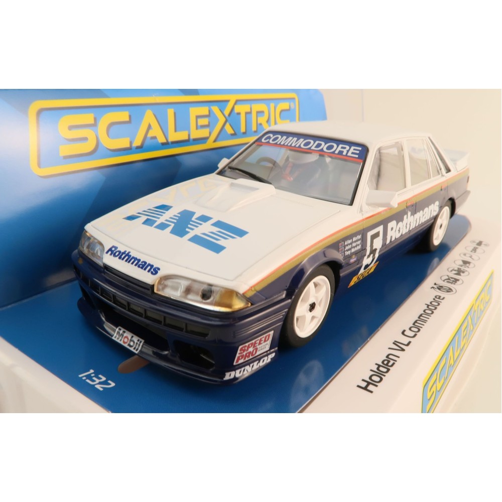 Scalextric C4433 Holden VL Commodore 1987 Spa 24 Hours Moffat and Harvey Slot Car 1:32 Scale