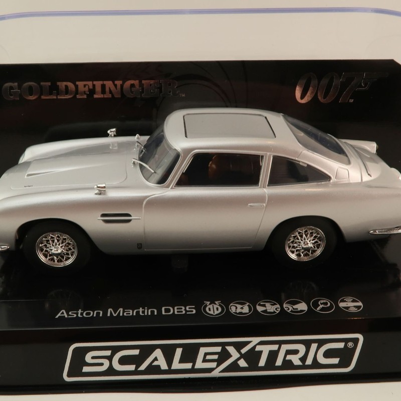 Scalextric C4436 Aston Martin DB5 with Functions - James Bond Goldfinger Slot Car 1:32 Scale