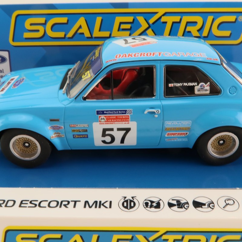 Scalextric C4445 Ford Escort MK1 Tony Paxman Racing Slot Car 1:32 Scale