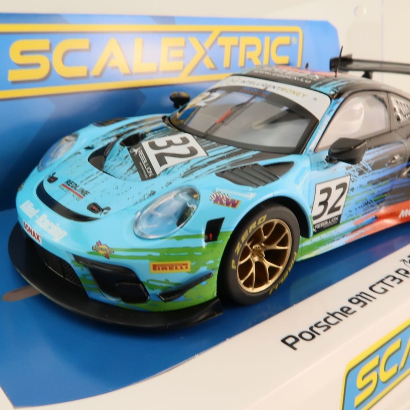 Scalextric C4460 Porsche 911 GT3 R Redline Racing Spa 2022 Slot Car 1:32 Scale