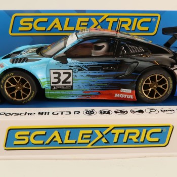 Scalextric C4460 Porsche 911 GT3 R Redline Racing Spa 2022 Slot Car 1:32 Scale