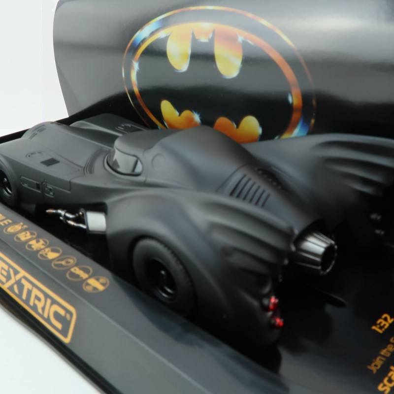 Scalextric C4492 Batmobile Batman DC 1989 Slot Car 1:32 Scale