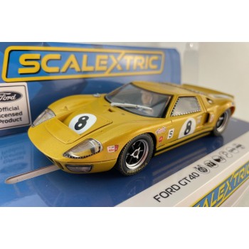 Scalextric C4495 - Ford GT40 - BOAC 500 1968 - Drury / Holland Slot Car 1:32 Scale