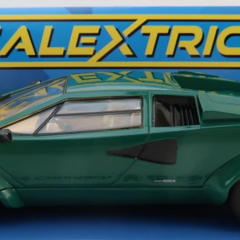 Scalextric C4500 Lamborghini Countach - Green + Gold Slot Car 1:32 Scale