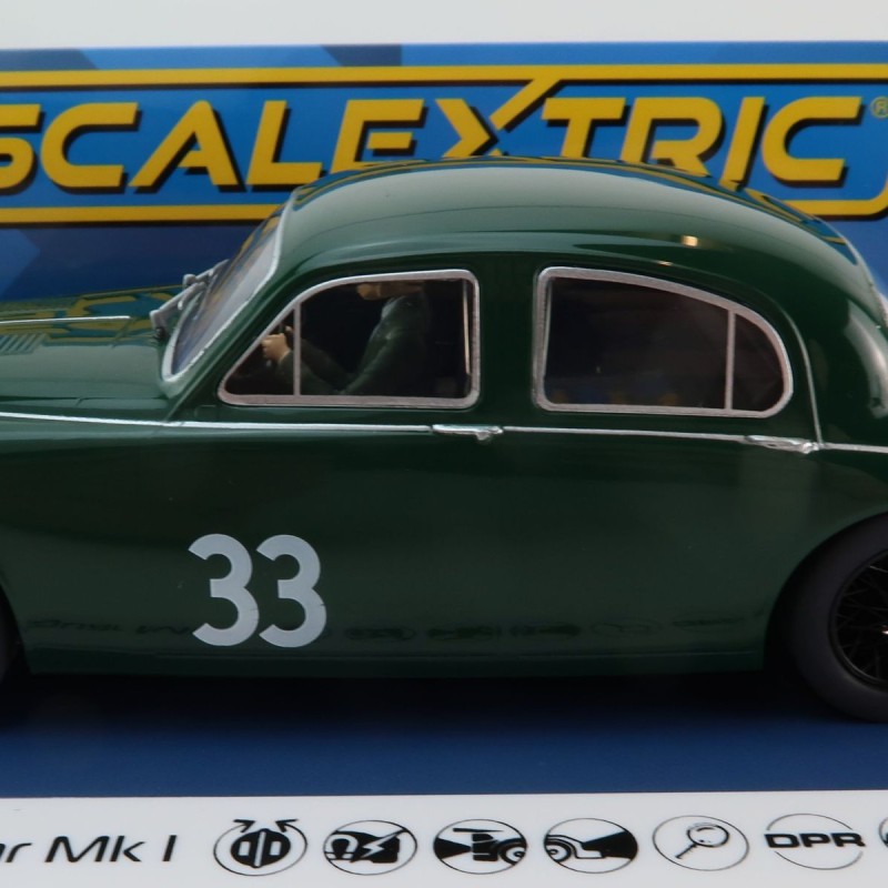 Scalextric C4506 Jaguar MK1 - Mike Hawthorn No 33 Slot Car 1:32 Scale