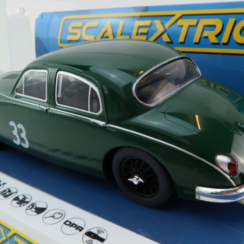 Scalextric C4506 Jaguar MK1 - Mike Hawthorn No 33 Slot Car 1:32 Scale