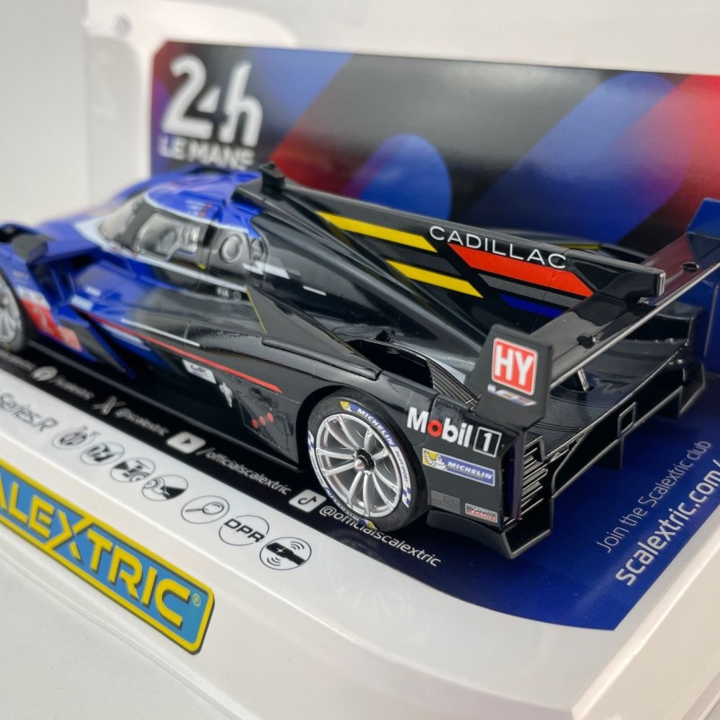 Scalextric C4512 - Cadillac V-Series.R 3rd 24 hours of Le Mans 2023 Slot Car 1:32 Scale