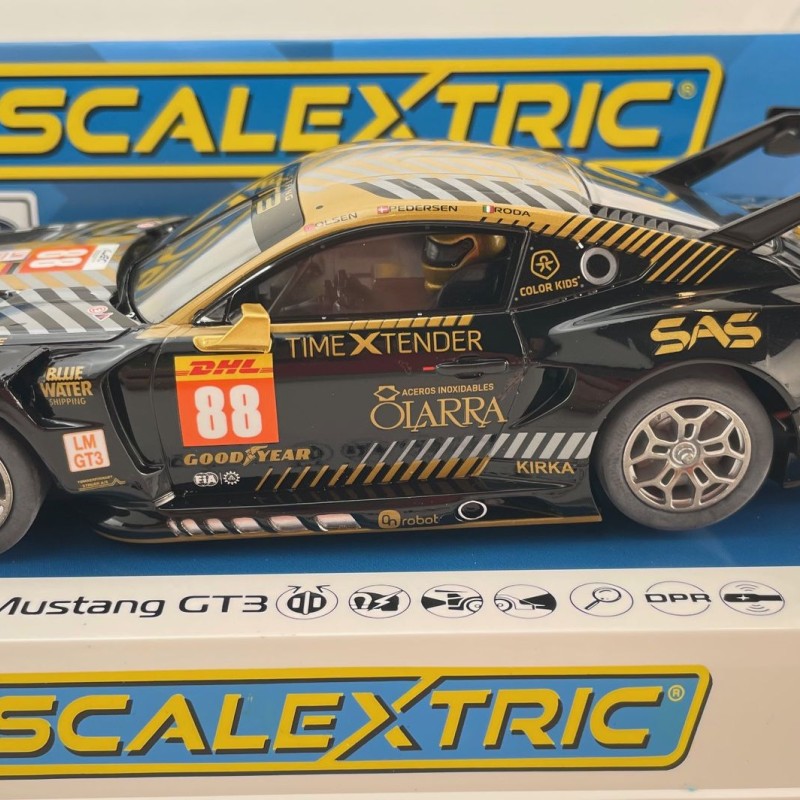 Scalextric C4519 Ford Mustang GT3 Proton Competition Qatar 2024 Slot Car 1:32 Scale