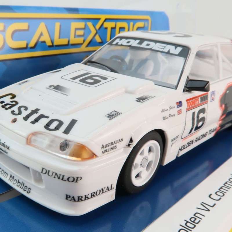 Scalextric C4547 Holden VL Commodore 1990 Bathurst Winner Grice & Percy Slot Car 1:32 Scale