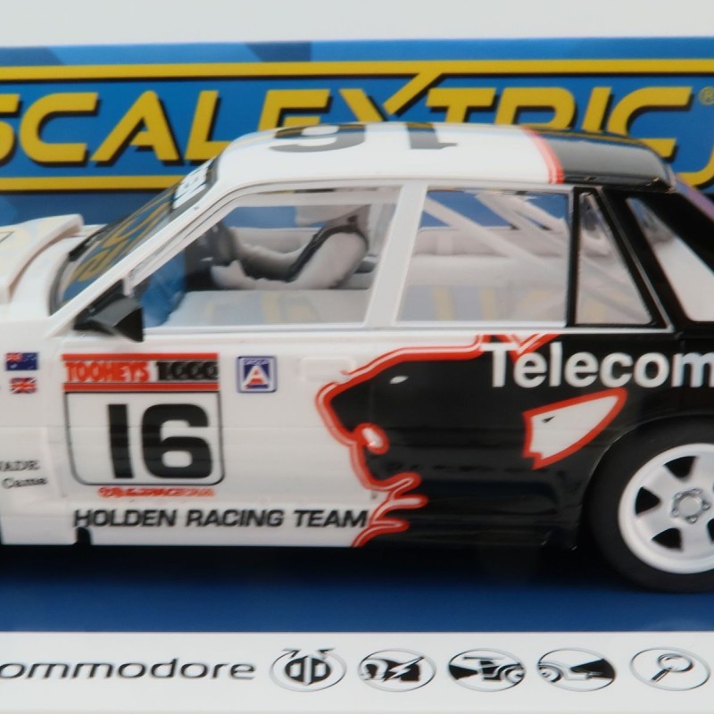 Scalextric C4547 Holden VL Commodore 1990 Bathurst Winner Grice & Percy Slot Car 1:32 Scale