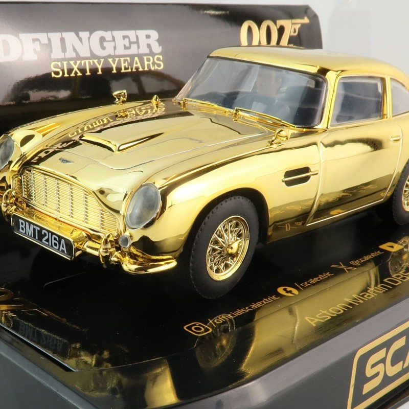 Scalextric C4550A Aston Martin DB5 James Bond Goldfinger 60th Anniversary Edition Slot Car 1:32 Scale