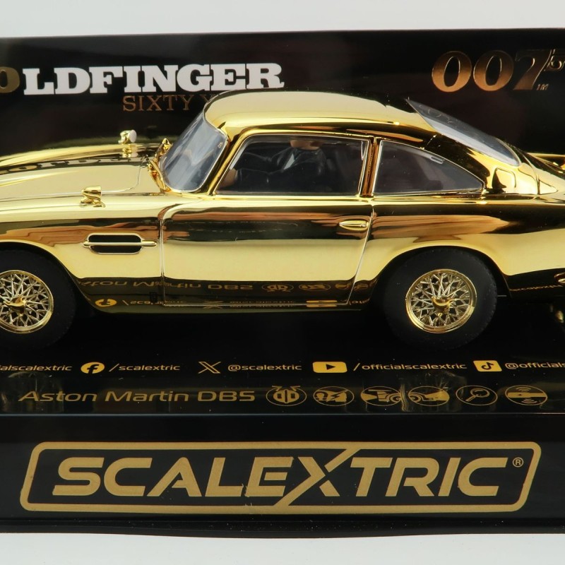 Scalextric C4550A Aston Martin DB5 James Bond Goldfinger 60th Anniversary Edition Slot Car 1:32 Scale