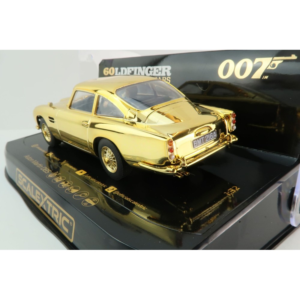 Scalextric C4550A Aston Martin DB5 James Bond Goldfinger 60th Anniversary Edition Slot Car 1:32 Scale
