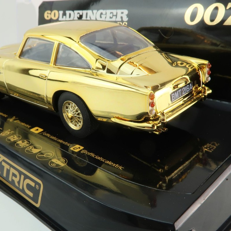 Scalextric C4550A Aston Martin DB5 James Bond Goldfinger 60th Anniversary Edition Slot Car 1:32 Scale