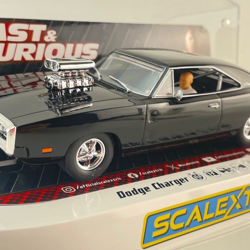 Scalextric C4573 Dodge Charger Dom Toretto - The Fast And The Furious Slot Car 1:32 Scale