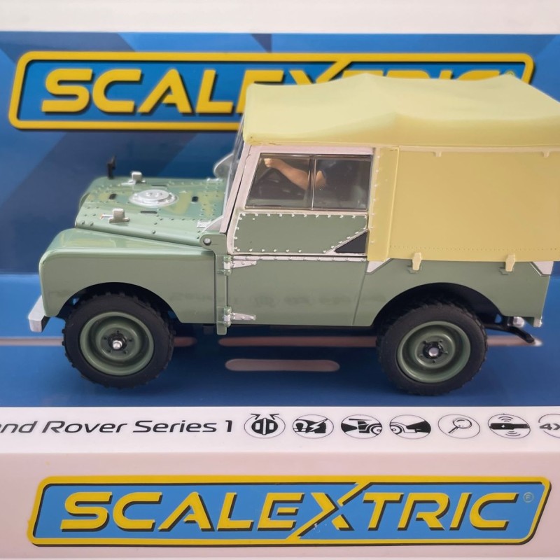 Scalextric C4600 Land Rover Series 1 - HUE166 Slot Car 1:32 Scale