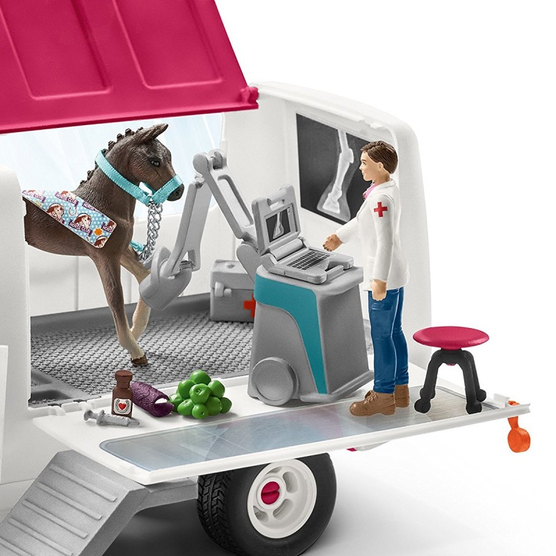 Schleich 42370 - Mobile Vet Van with Hanoverian Foal - Horse Club