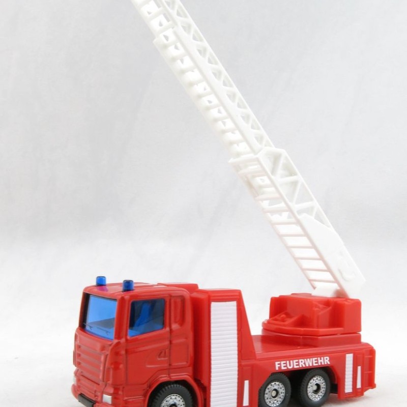 Siku 1015 - Mercedes-Benz Fire Engine Ladder - Version 2019