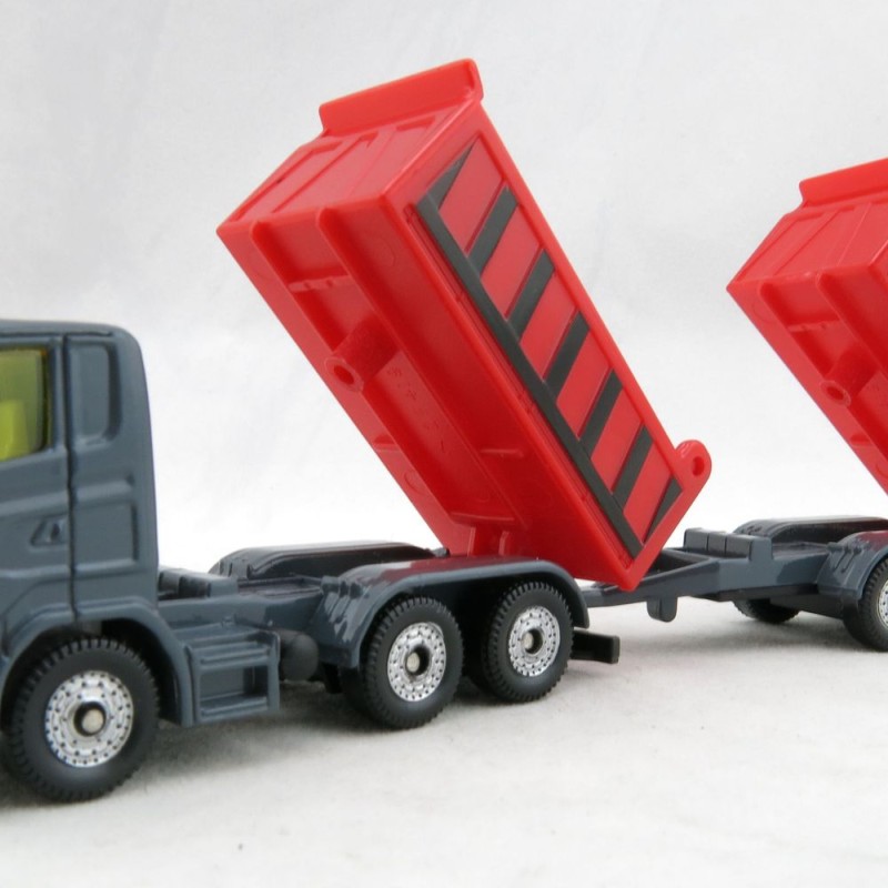Siku 1685 - Scania Dump Truck and Tipper Trailer