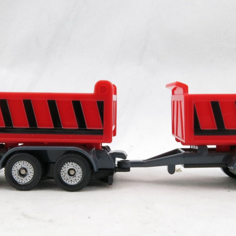 Siku 1685 - Scania Dump Truck and Tipper Trailer
