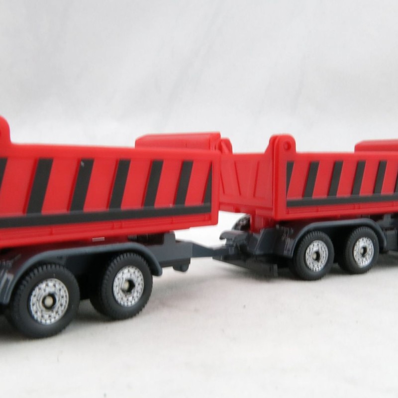 Siku 1685 - Scania Dump Truck and Tipper Trailer