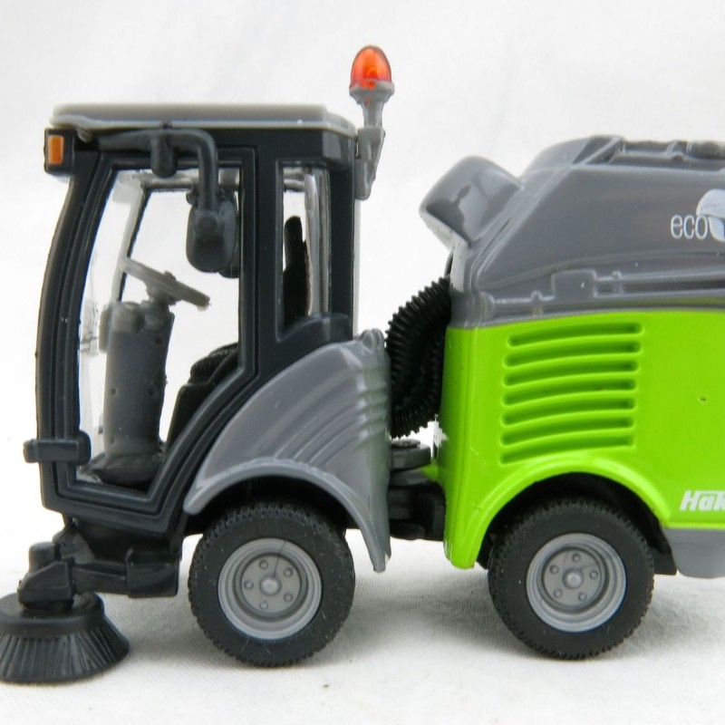 Siku 2936 - Hako Mini Road Sweeper Green Lastest Version - 1:50 Scale