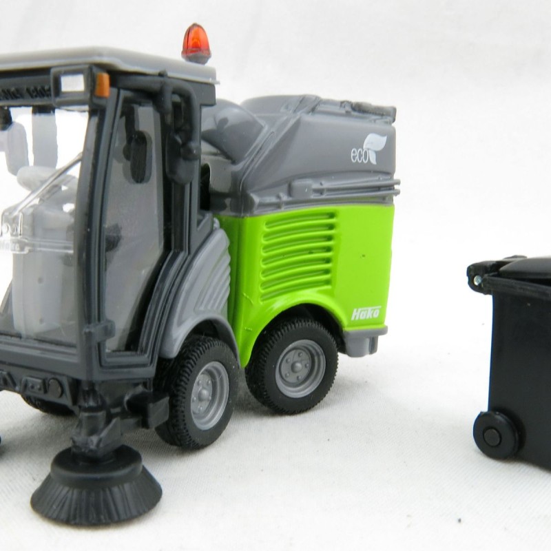 Siku 2936 - Hako Mini Road Sweeper Green Lastest Version - 1:50 Scale
