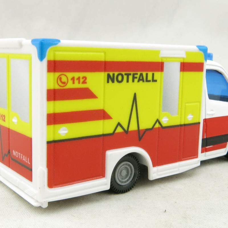 Siku 1536 - Mercedes-Benz Sprinter Ambulance 