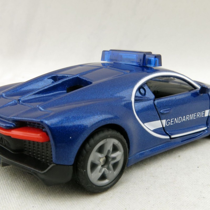Siku 1541 - Bugatti Chiron Sports Car Gendarmerie Police
