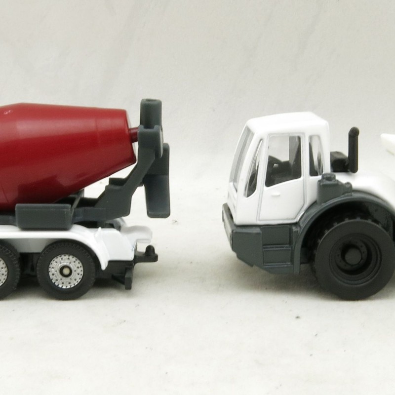 Siku 1692 - Construction Set Scania Concrete Mixer and Bergmann Dumper