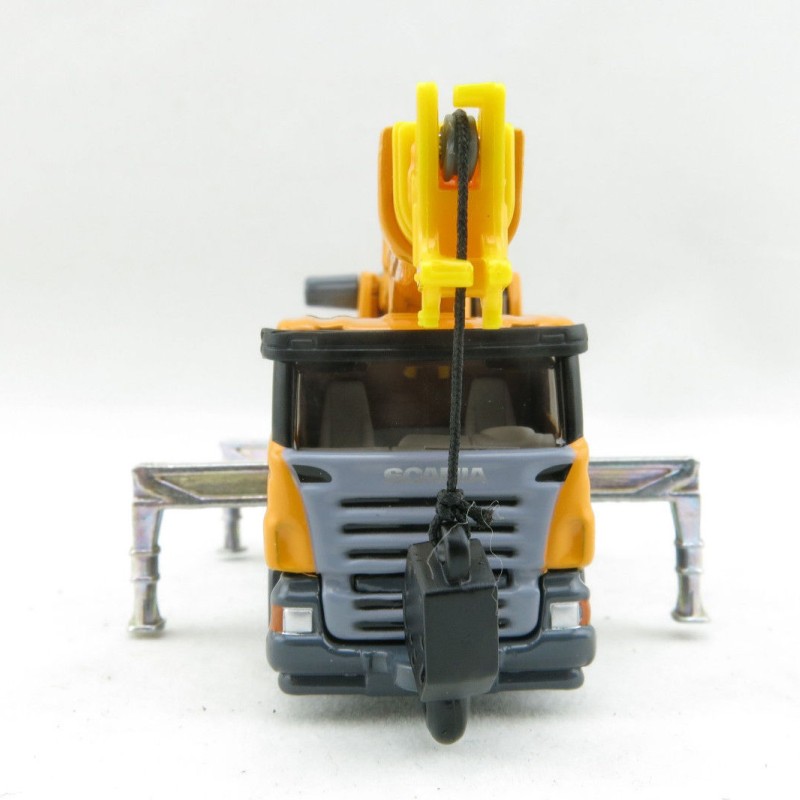 Siku 1859 - Scania Liebherr LTF 1035-3.1 Telescopic Crane Truck - Scale 1:87