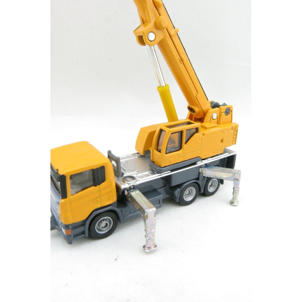 Siku 1859 - Scania Liebherr LTF 1035-3.1 Telescopic Crane Truck - Scale 1:87